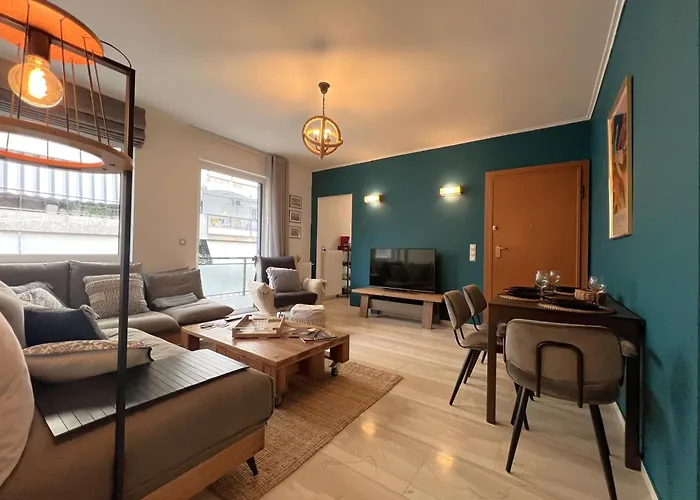 Stylish Apt In Paleo Faliro 300M From The Beach